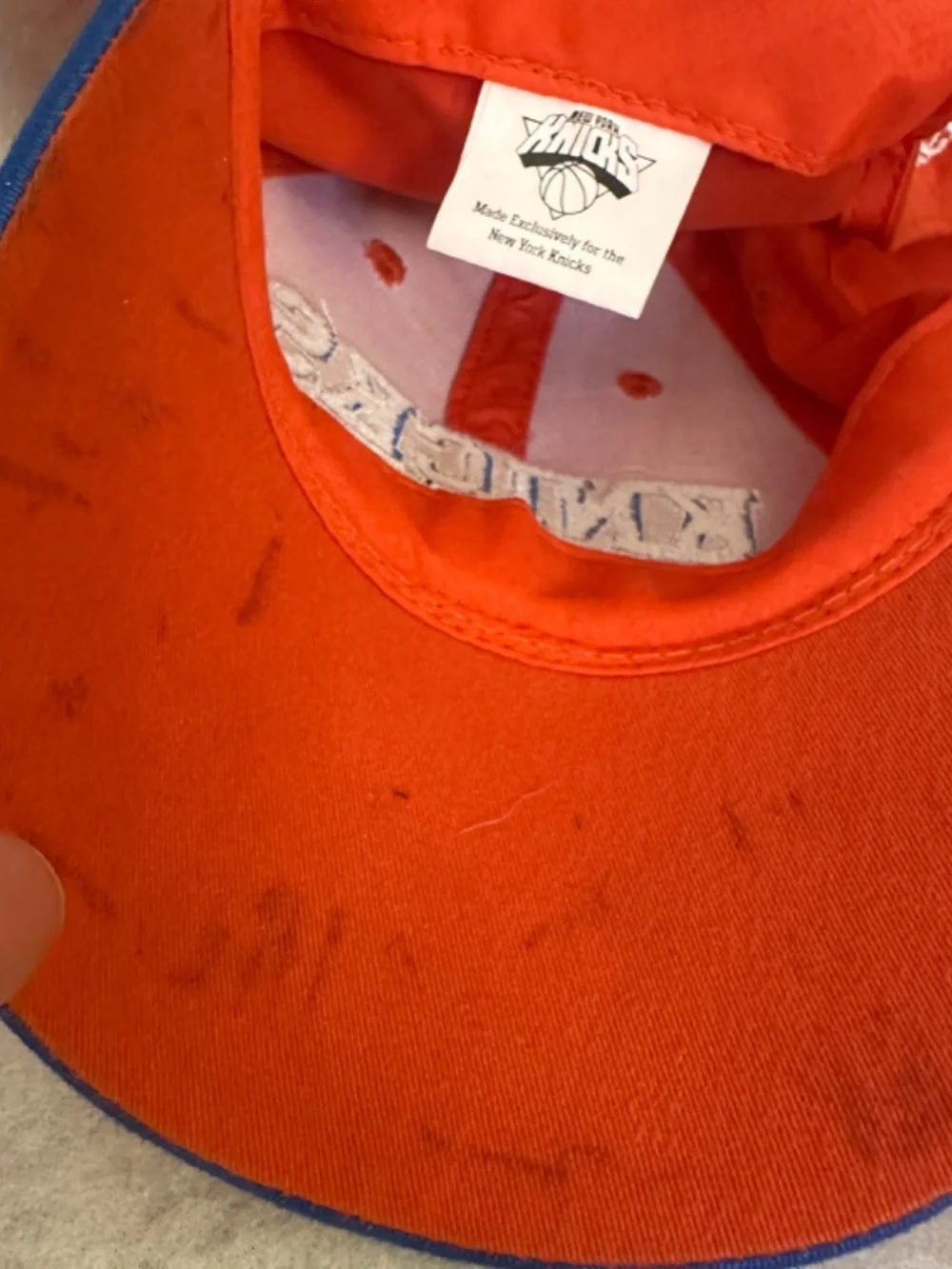 Vintage NY Knicks Cap One size adjustable Cotton bled Note marks